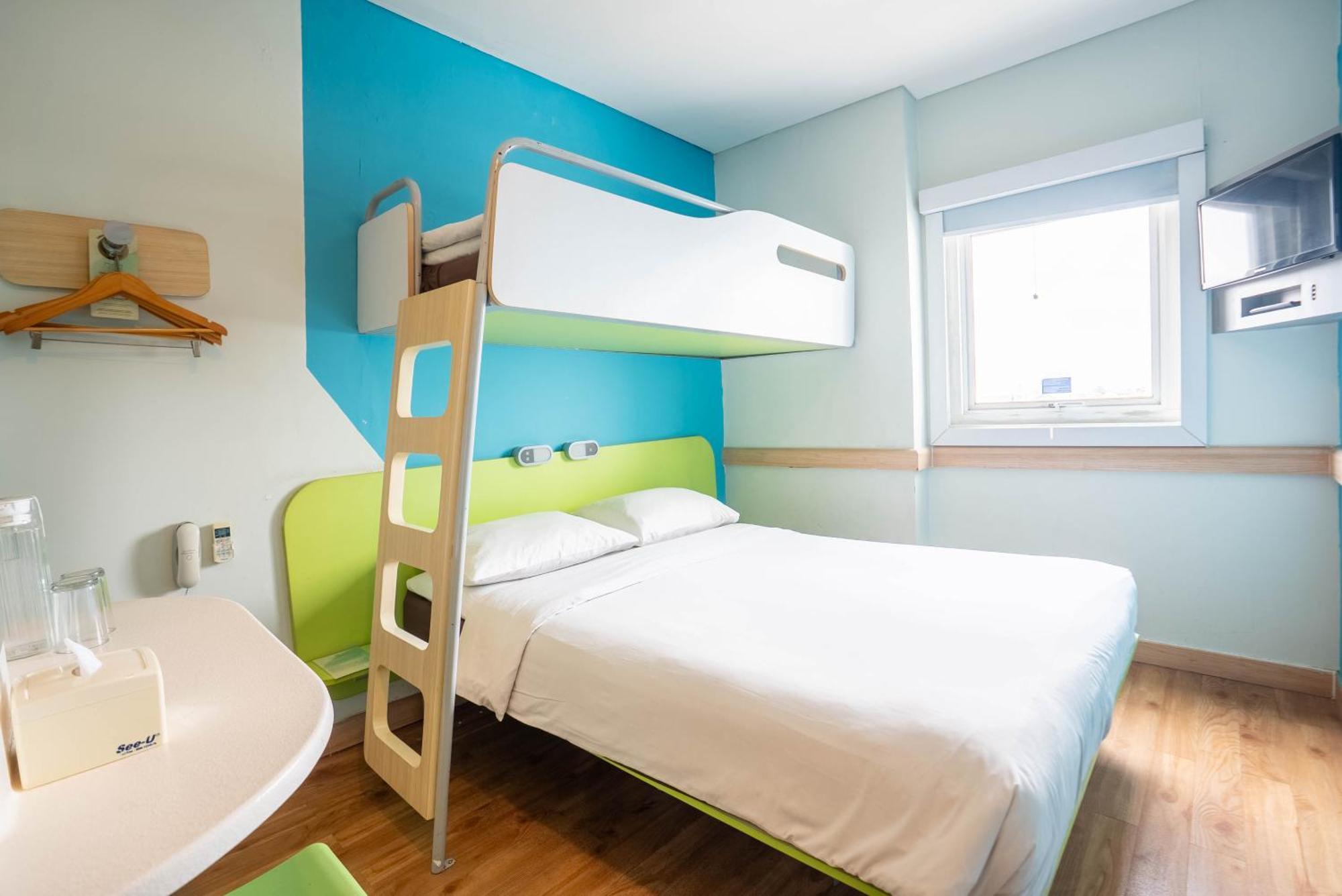 Ibis Budget Afrika 2* Bandung