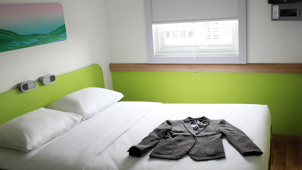 Ibis Budget Afrika Hotel 2*